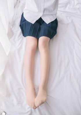 年轻女教师韩国